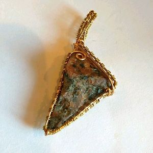 🇨🇦Hand Polished Pendant